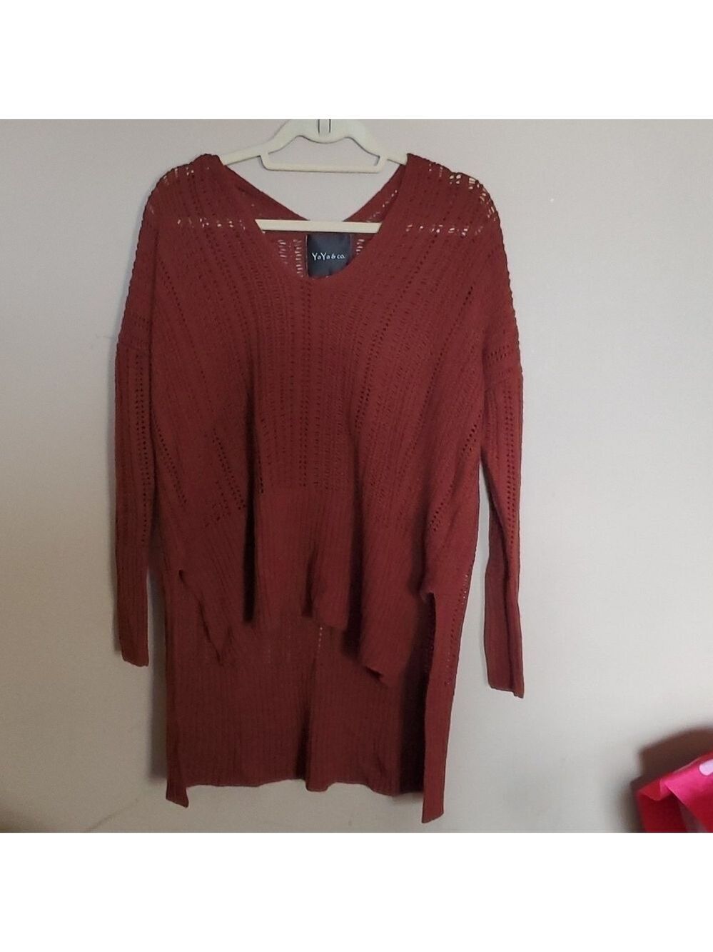 Yaya & co v neck sweater size small